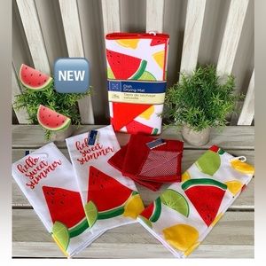 Kitchen Lenin’s Fruity Design ~ 6pcs Set ~🏡🆕🏡 Towels/Mat/Ect